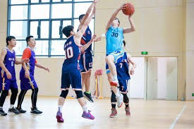 扑克规则与博弈的关系（扑克规则对博弈的影响）